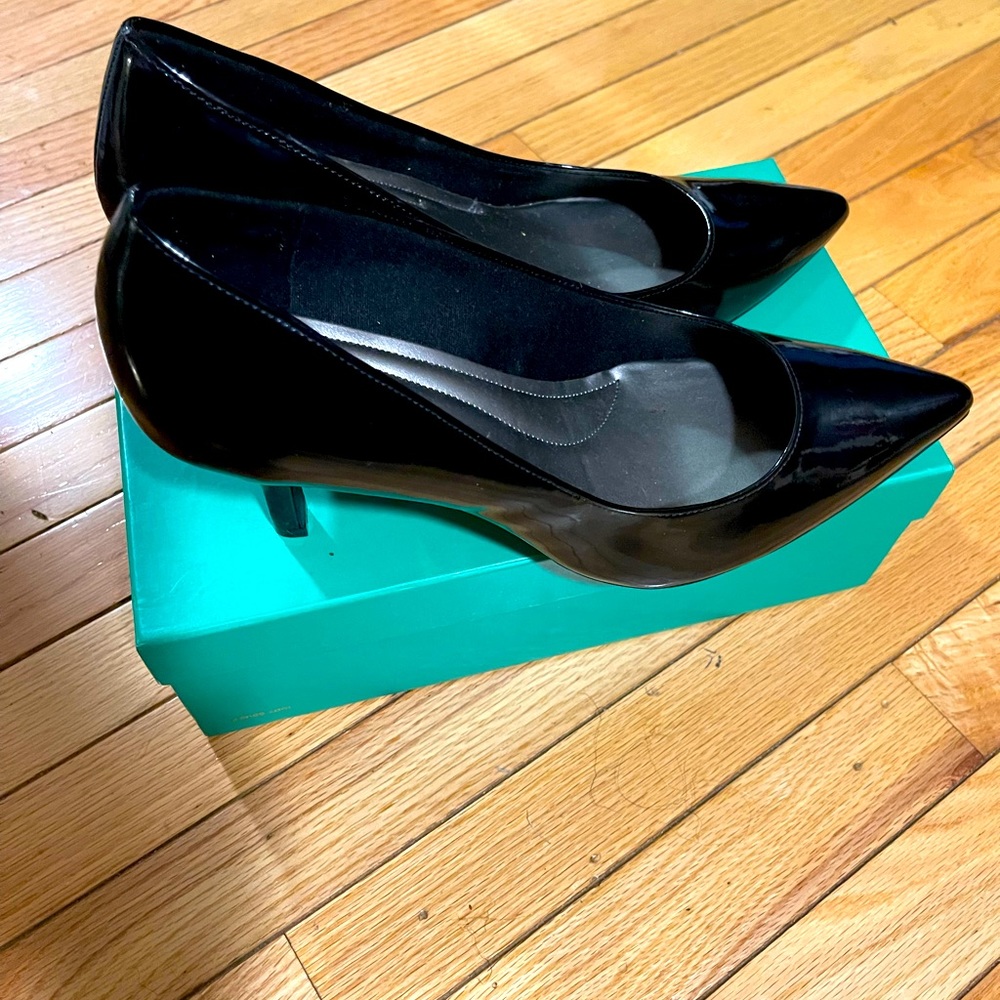 Beautiful black shoes
